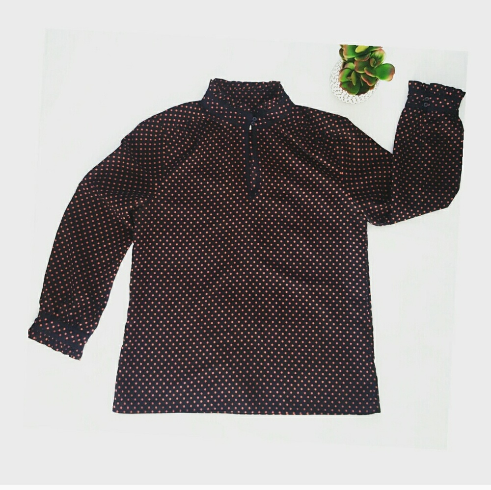 J Crew Navy & Red polka dot keyhole ruffle size 6
